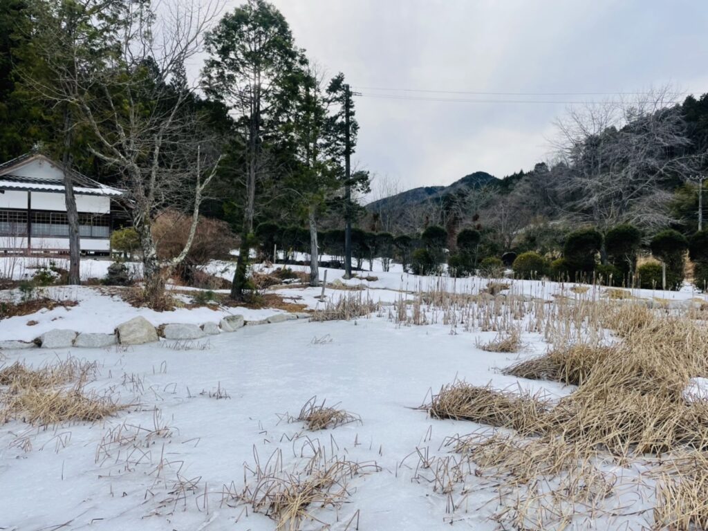 居守ヶ池